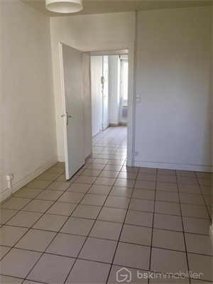 t2 à la vente -   44000  NANTES, surface 25 m2 vente t2 - UBI444341480